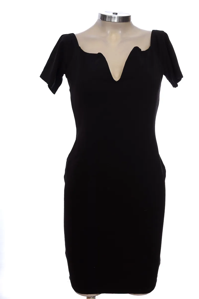 VESTIDO / ENTERIZO COLOR NEGRO  CEFIAN