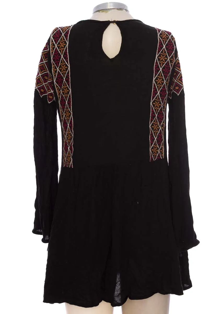 VESTIDO / ENTERIZO COLOR NEGRO  WANAWA