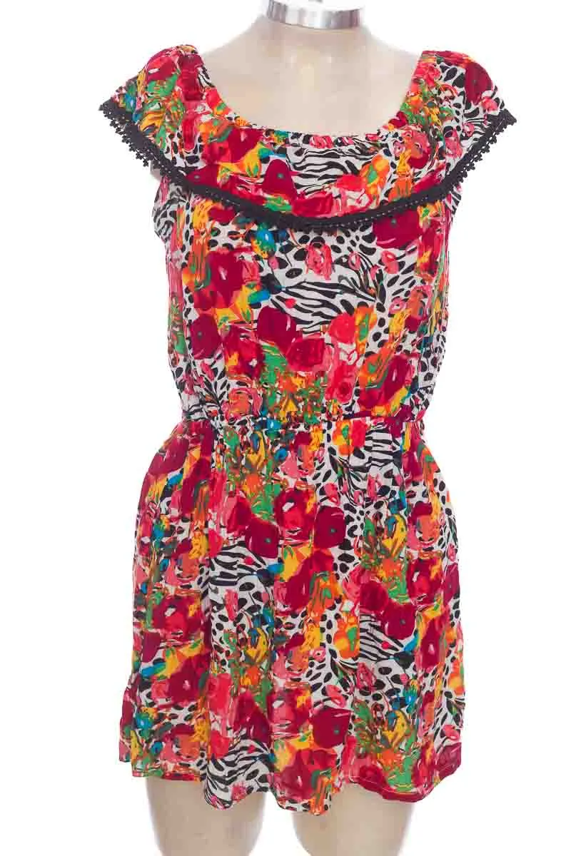 VESTIDO / ENTERIZO COLOR ROJO  CLOSEANDO