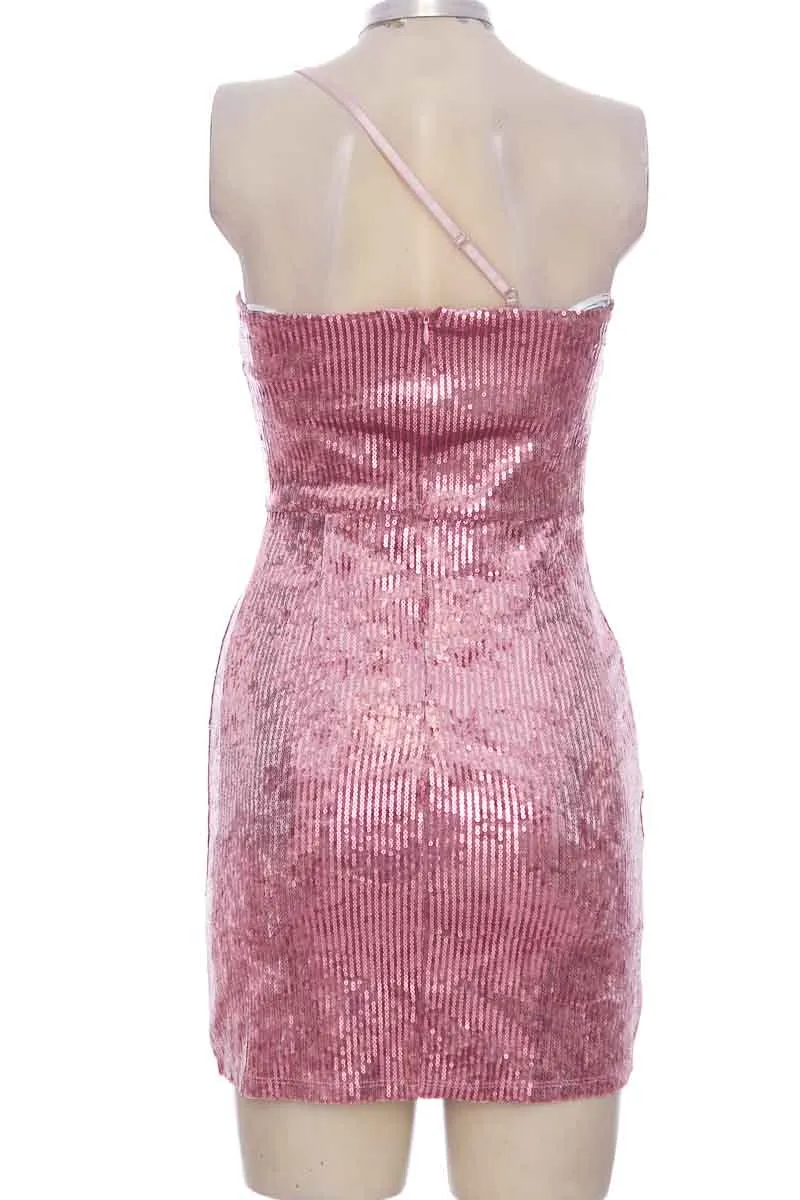 VESTIDO / ENTERIZO COLOR ROSADO  LULUS