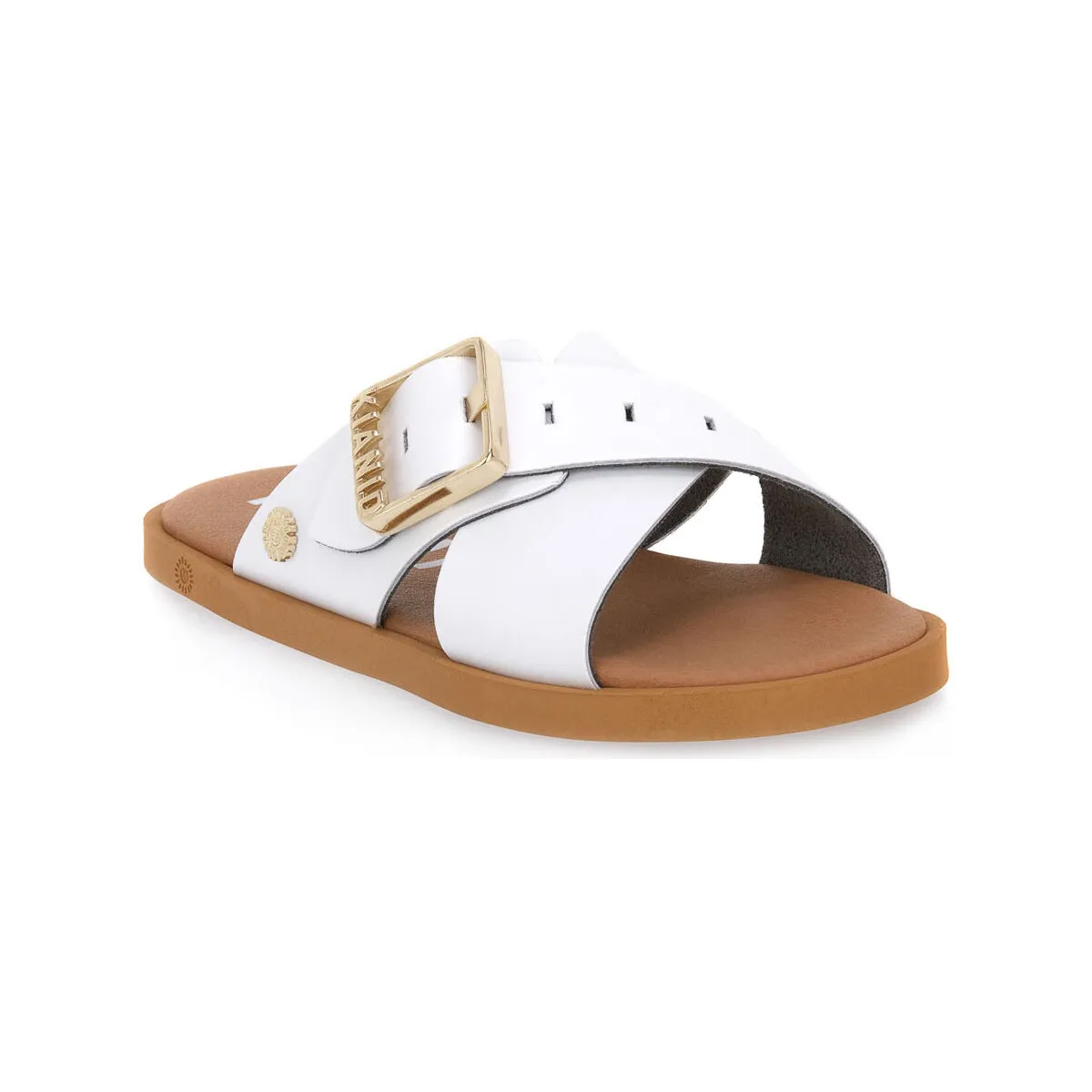 WHITE FLAT