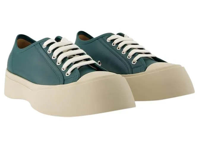 ZAPATILLAS CON CORDONES  MARNI  PIEL  VERDE 