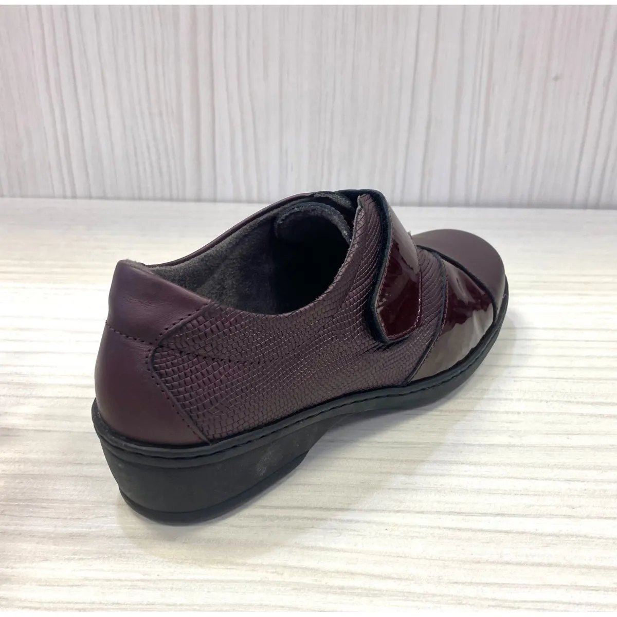 Zapato ancho especial mujer Notton piel burdeos N2561
