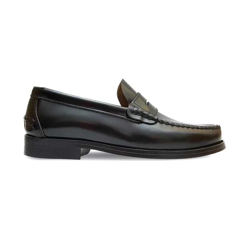 Zapatos Castellanos Hombre Piel Antifaz 800 Negro, de Latino