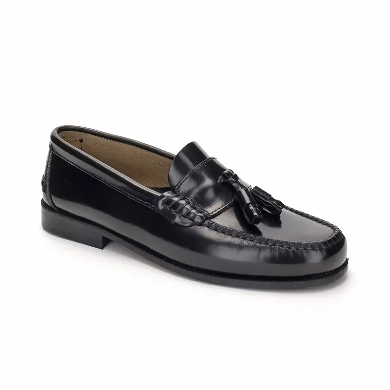 Zapatos Castellanos Hombre Piel Borlas 302 Negro, de Latino