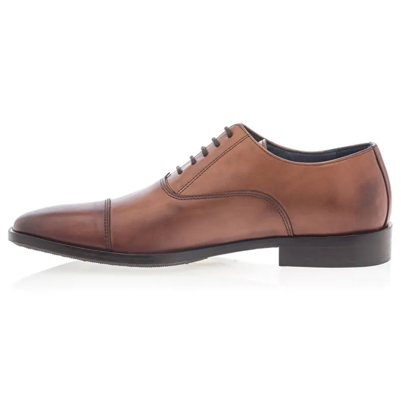 Zapatos de vestir marrones para hombre